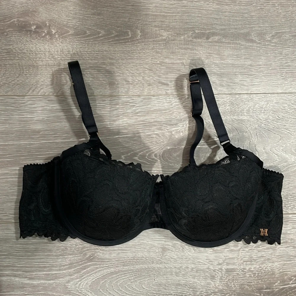 NWOT Savage X Fenty Not Sorry Lightly Lined Lace Balconette Bra Black Caviar 42D